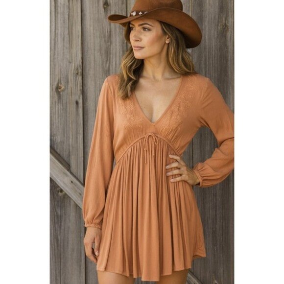 Rip Curl Boho Long Sleeve Oversized Swing Tunic Dress in Clay - Picture 1 of 9